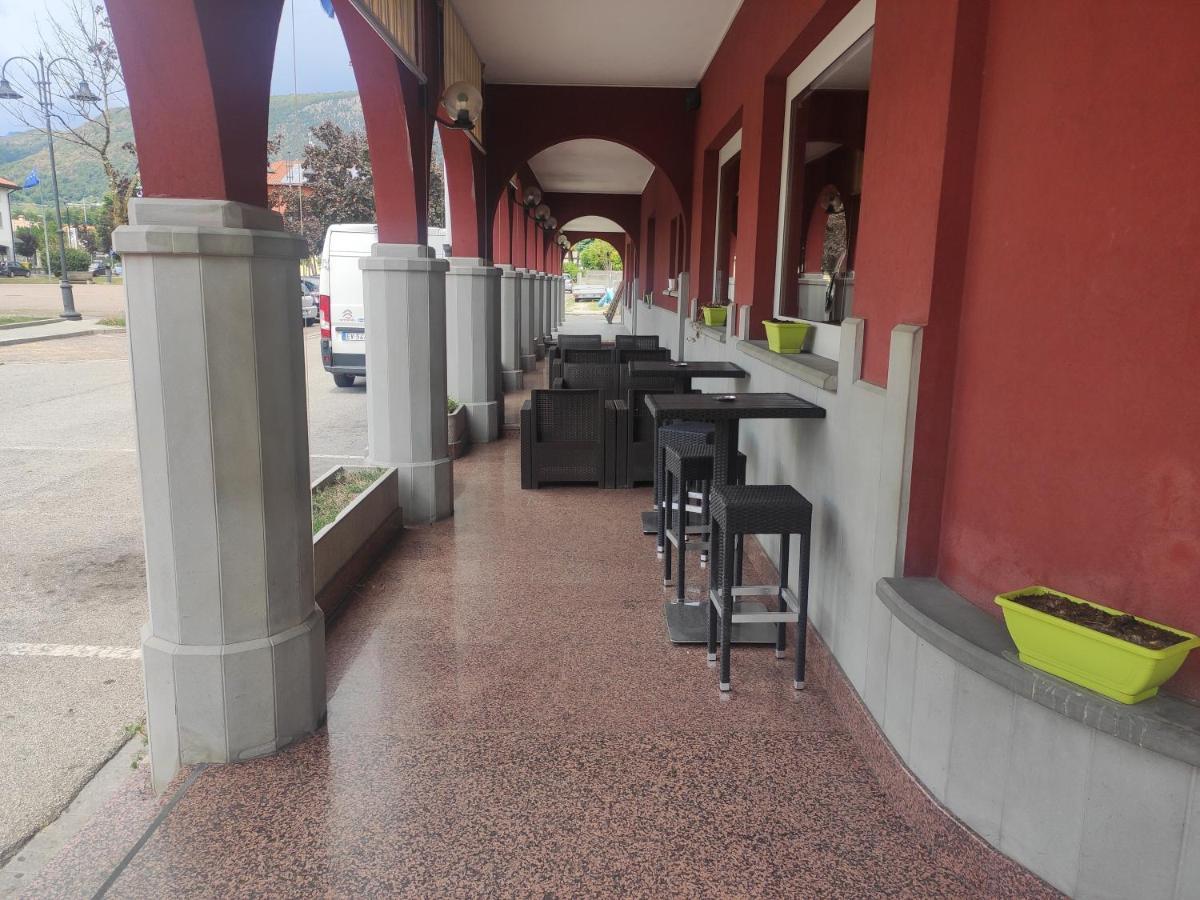 Albergo Al Trieste Nimis Exterior foto