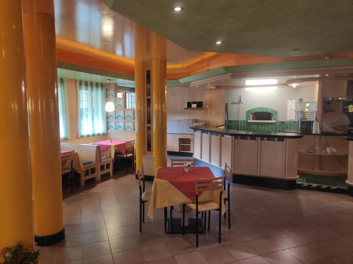 Albergo Al Trieste Nimis Exterior foto