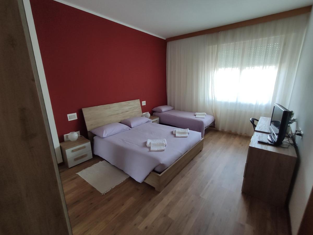 Albergo Al Trieste Nimis Exterior foto